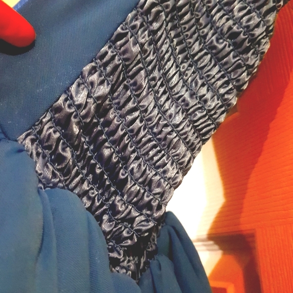 Strapless Prom Dress - Picture 5 of 12